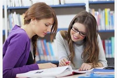 深圳壹佰業 聚焦文化教育、心理咨詢與兒童智力產品開發的一站式服務商